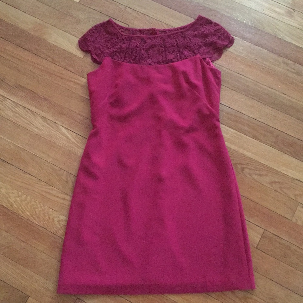 Sz 4 red White House Black Market dress